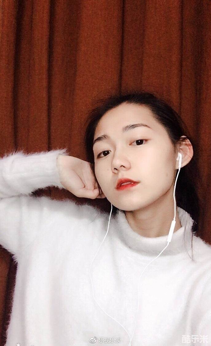 段奥娟