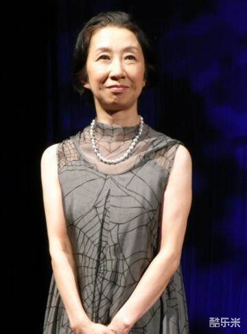 鹫尾真知子