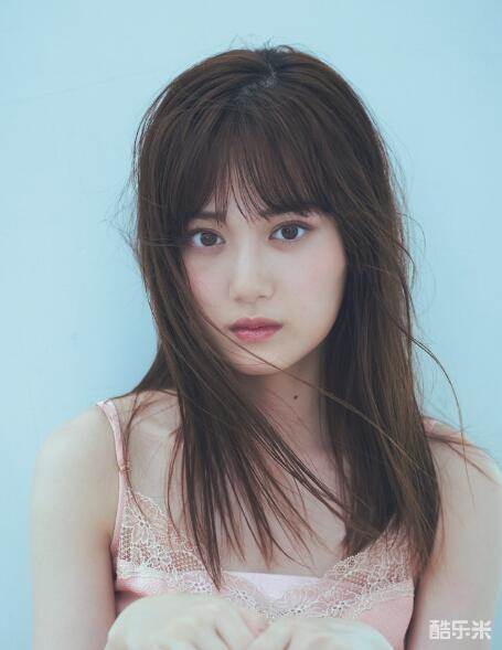 山下美月