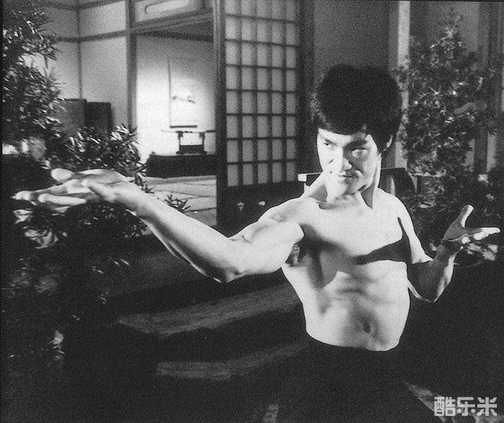 精武门