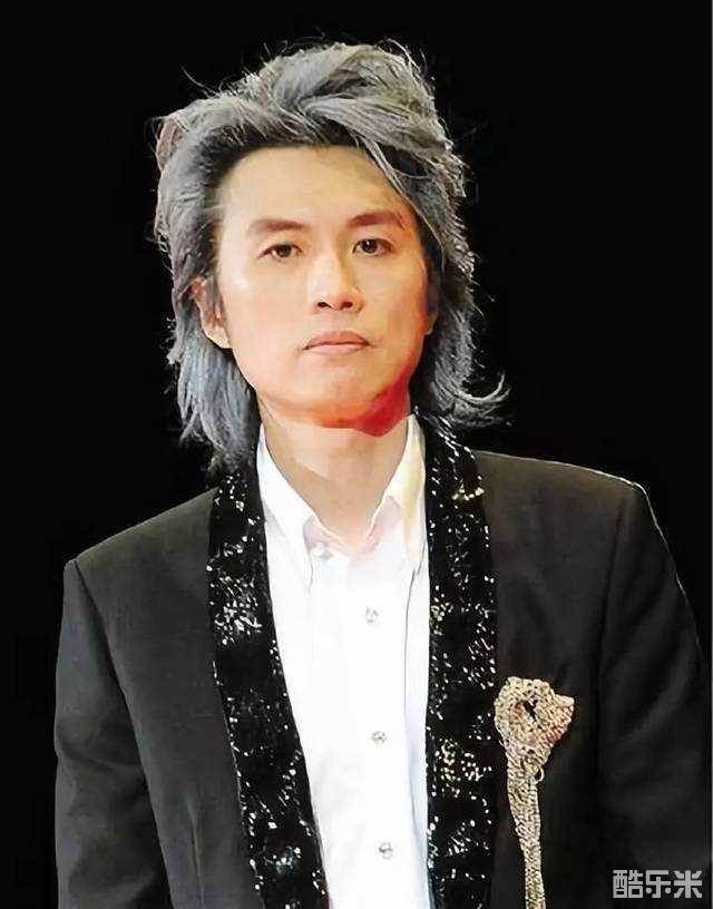 黄子华