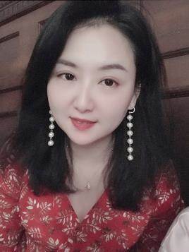 张莉