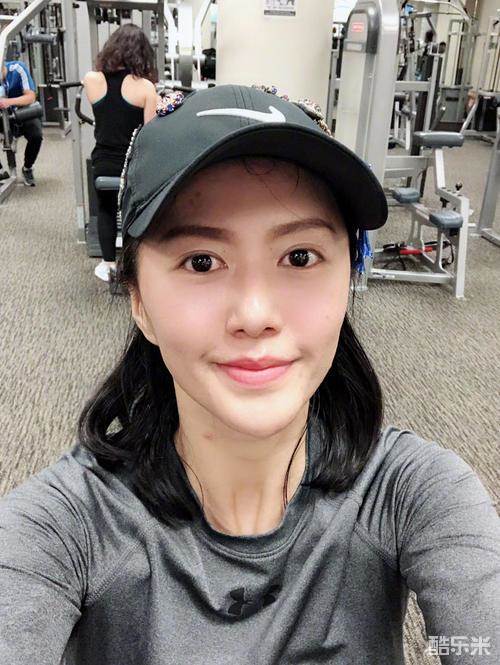 谭维维