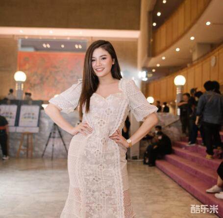 莎曼达·梅兰妮·蔻兹