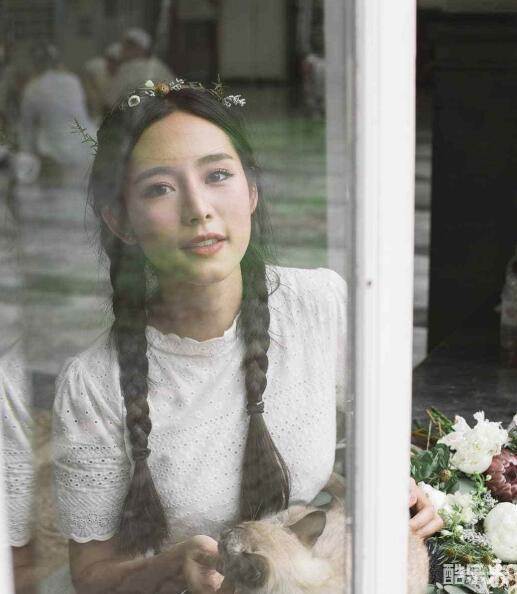 安嘉莎·蒙坤莎麦