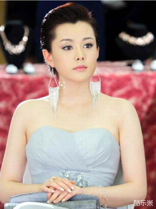 刘一含