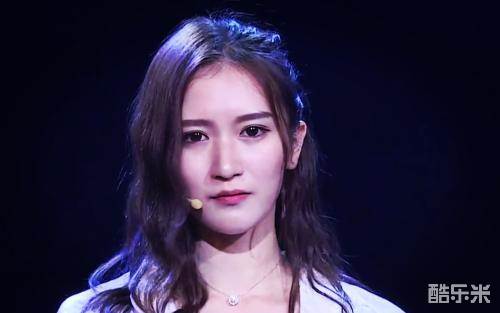 吴哲晗