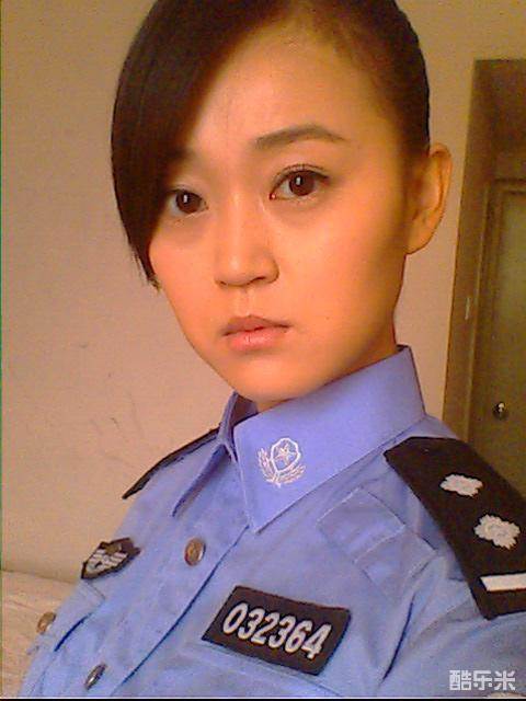 闫婕