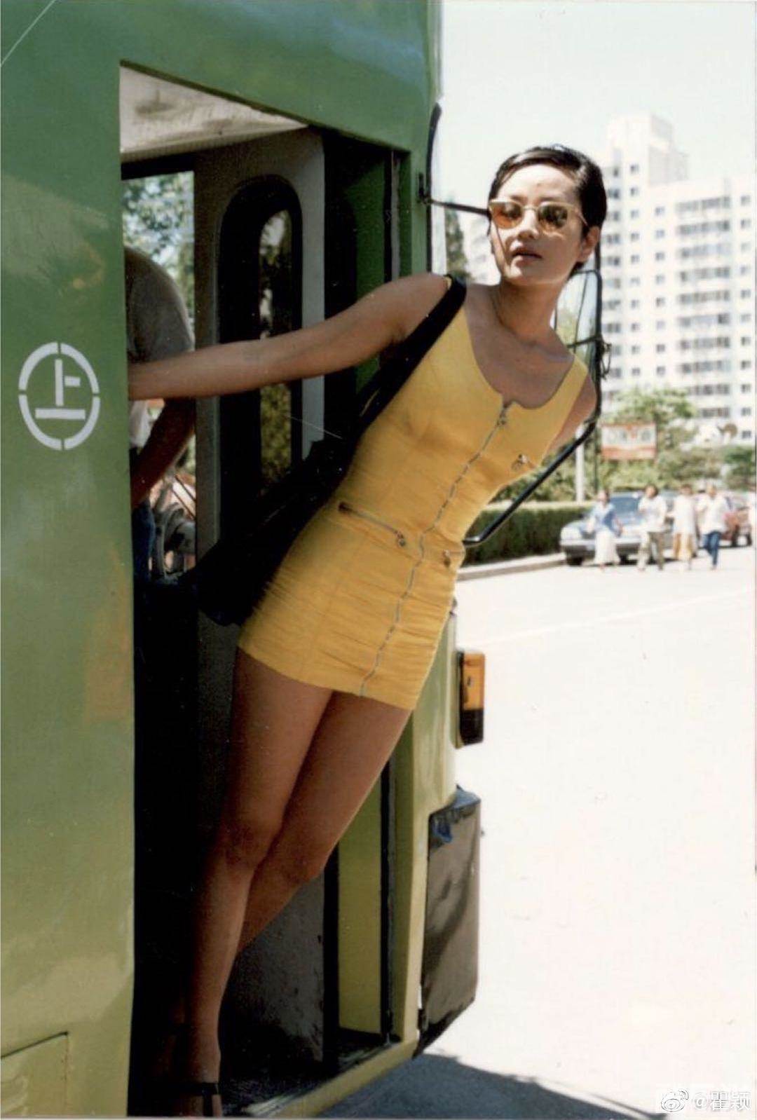 瞿颖