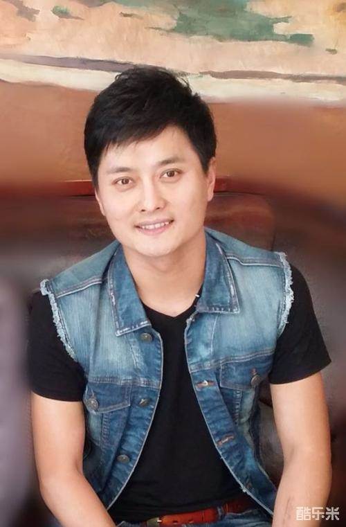 云飞