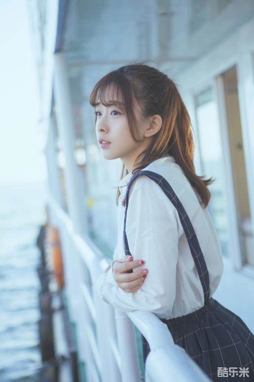 何曼婷