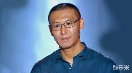 阚立文