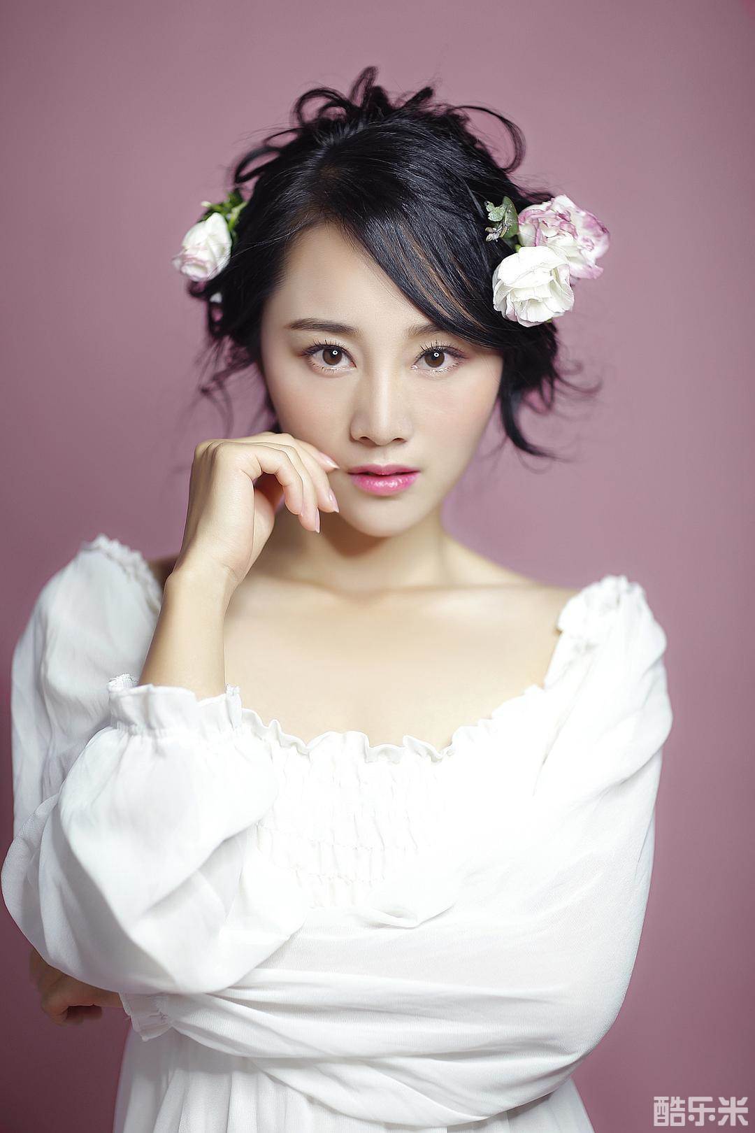 龙馨悦