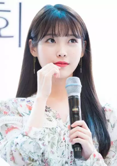 李知恩