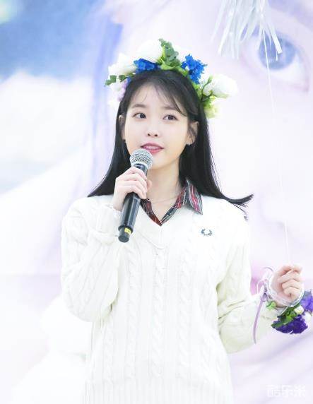 李知恩