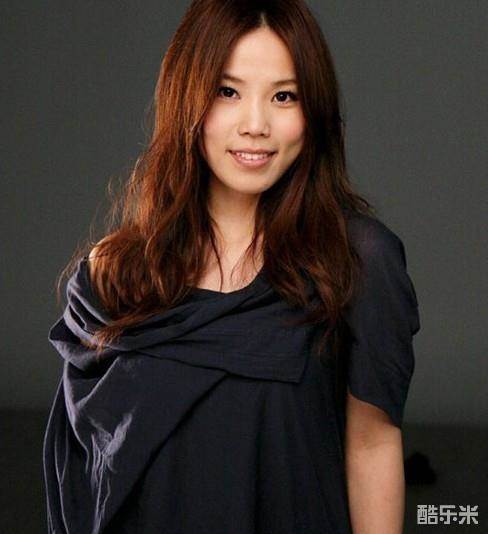 李佳薇