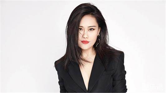 李佳薇