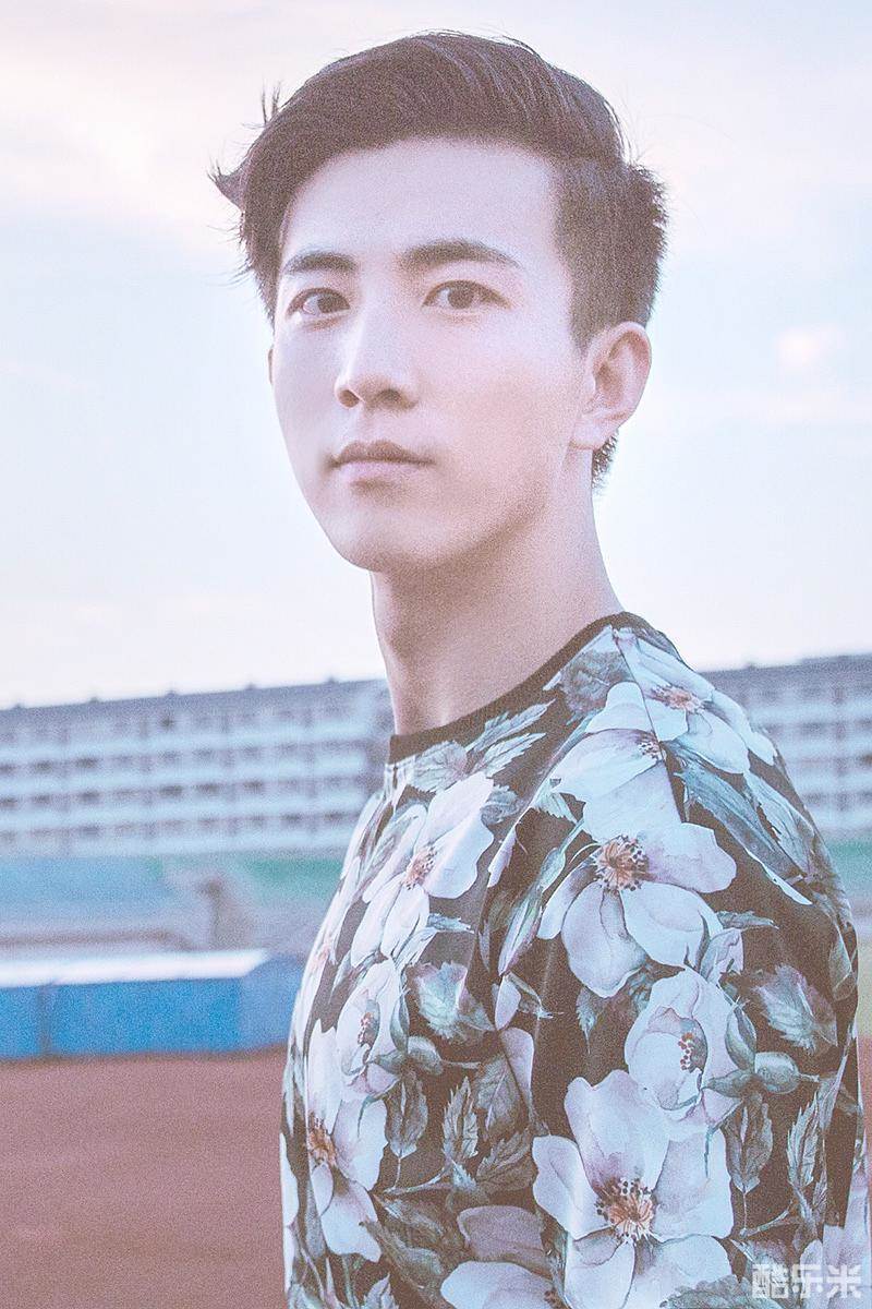 李川