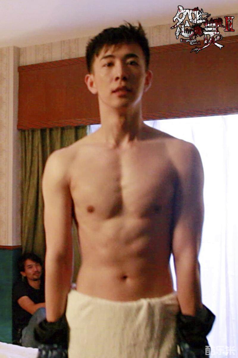 李川
