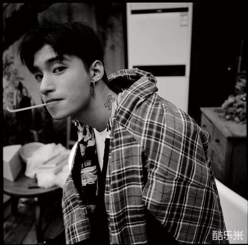 李大奔