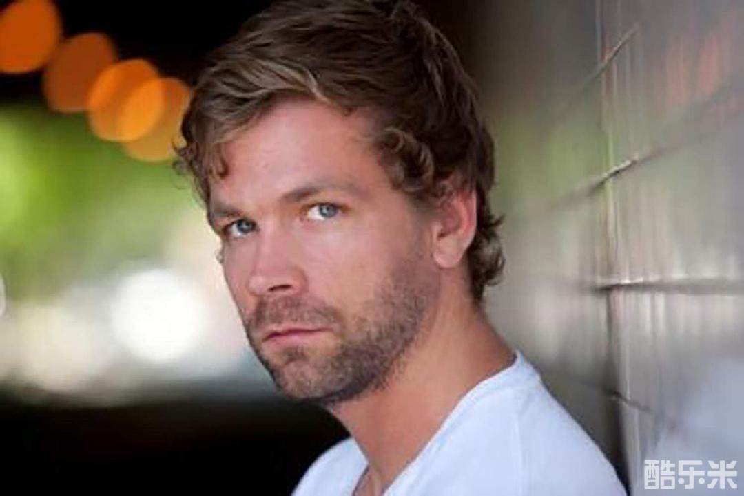 布兰登·萨克斯顿