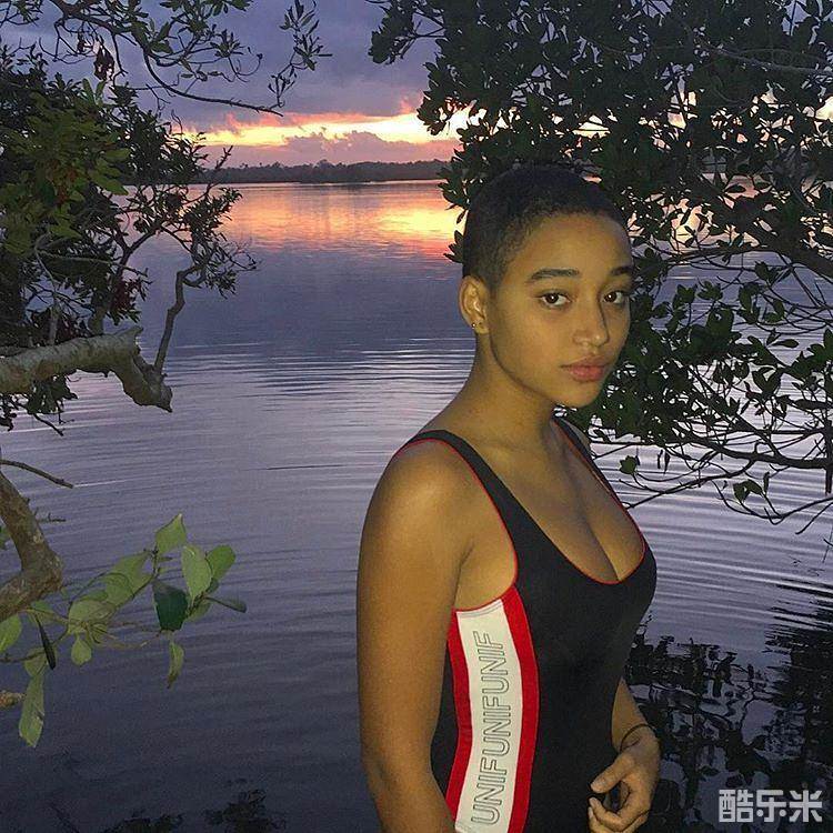阿曼德拉·斯坦伯格
