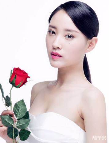 衣妍婷