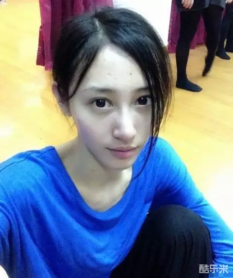 朱洁静
