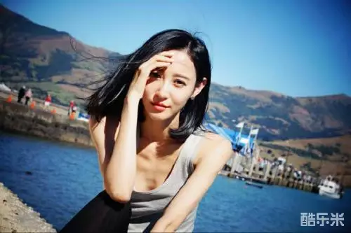 朱洁静