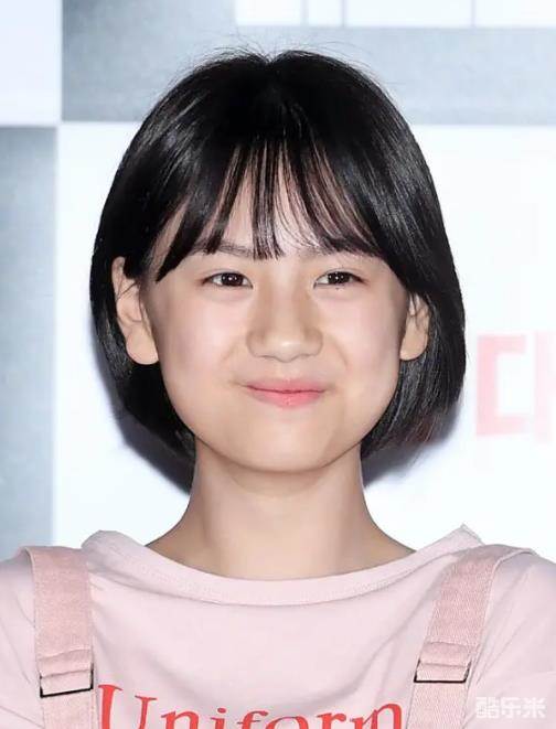 严彩英