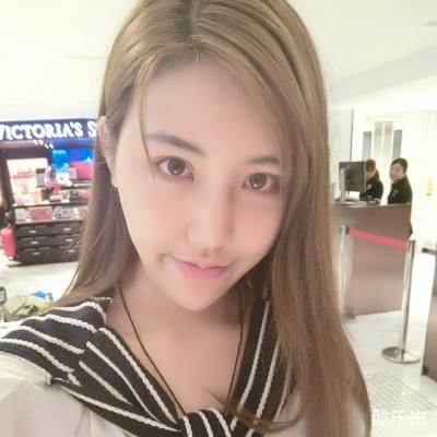 董小白