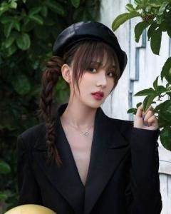 麒霏