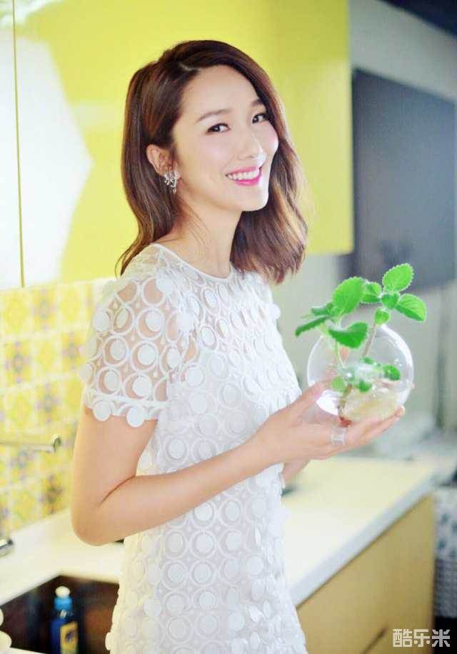 李亚男