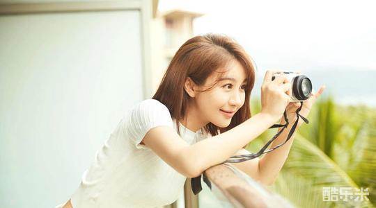 李菲儿