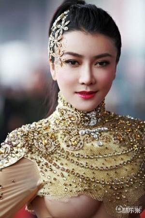 龚玥菲
