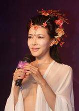 龚玥菲