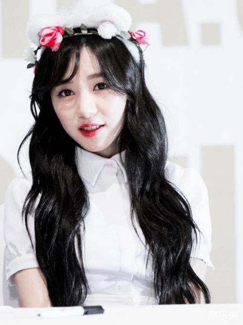 权珉阿
