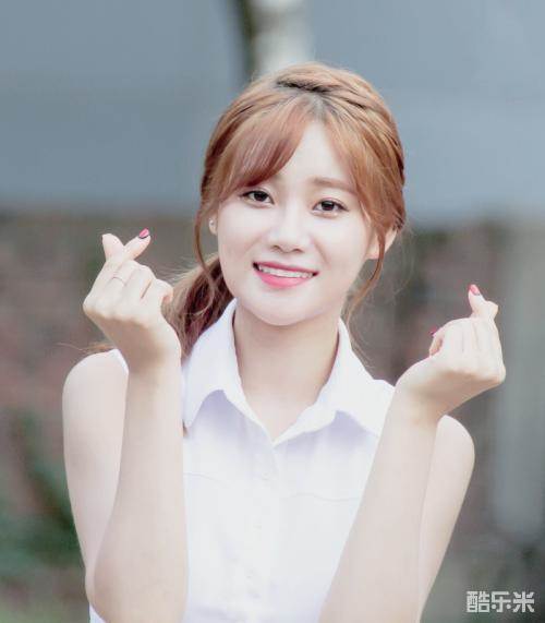 权珉阿
