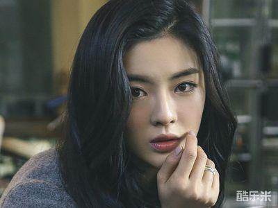 李先彬