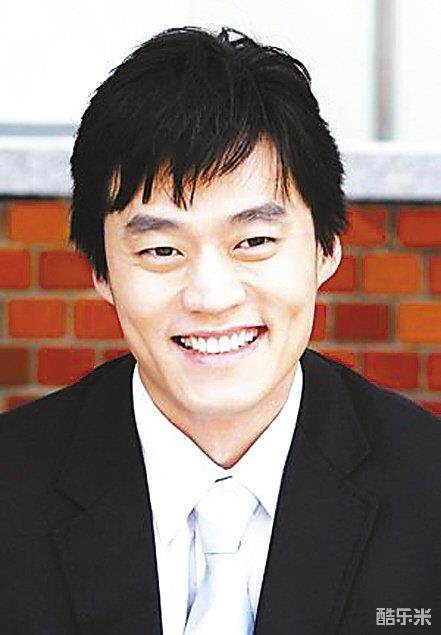 李瑞镇