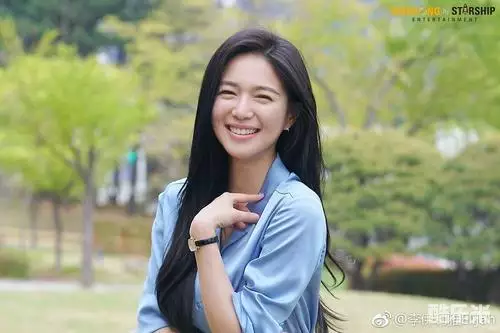 李伊利雅