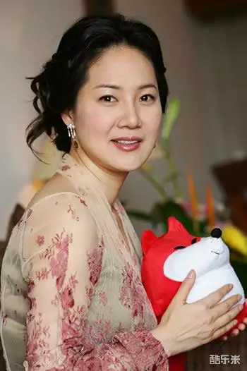 梁美京