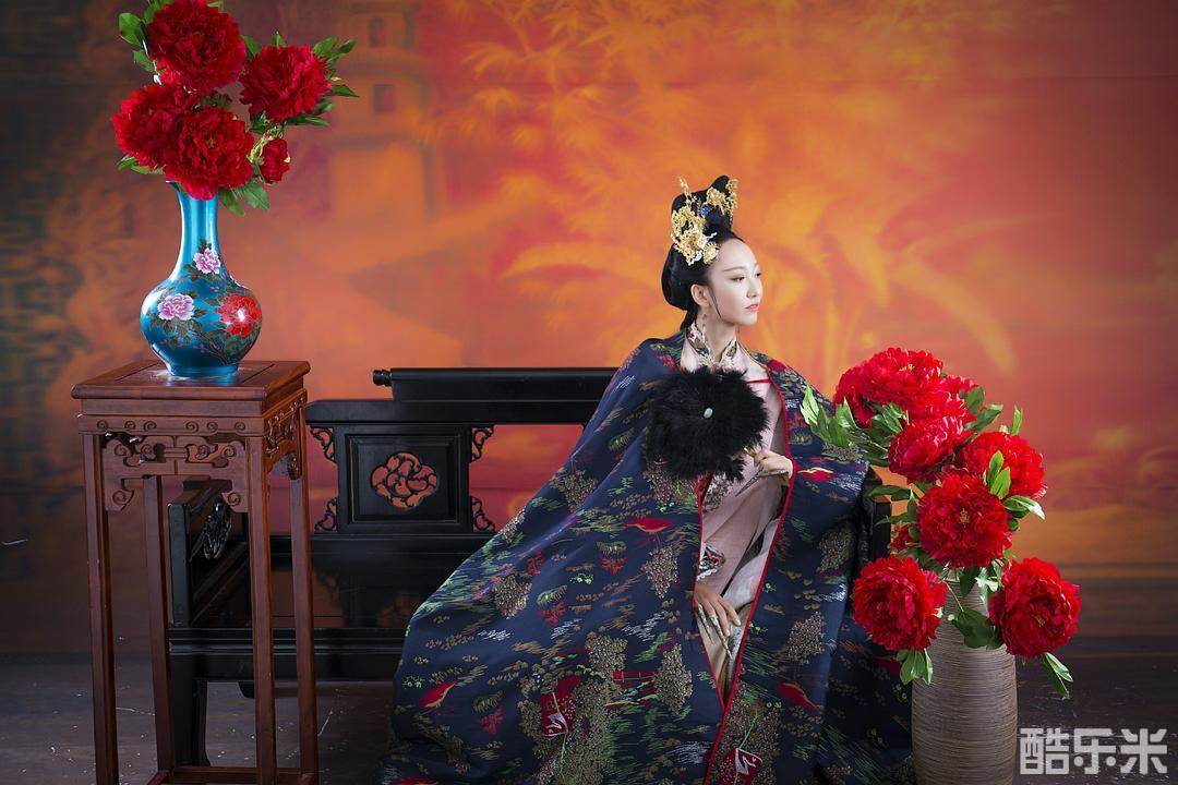 邢昀