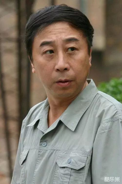 冯巩