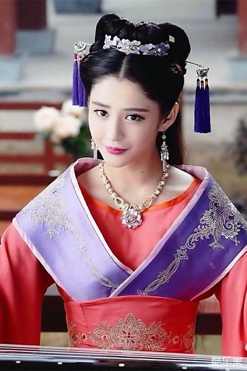李心艾