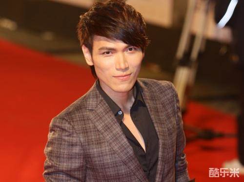 杨宗纬