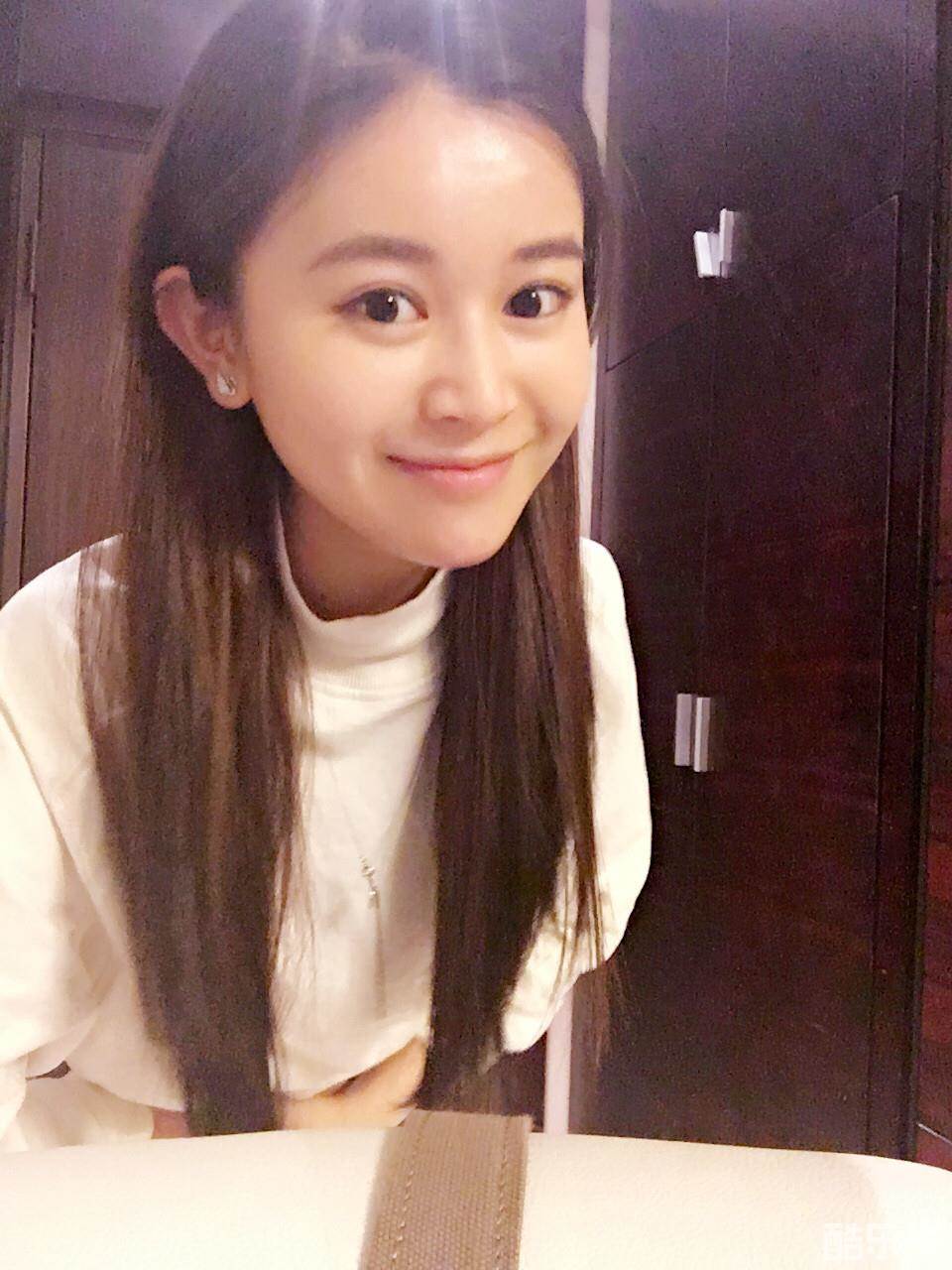 李冯慕涵