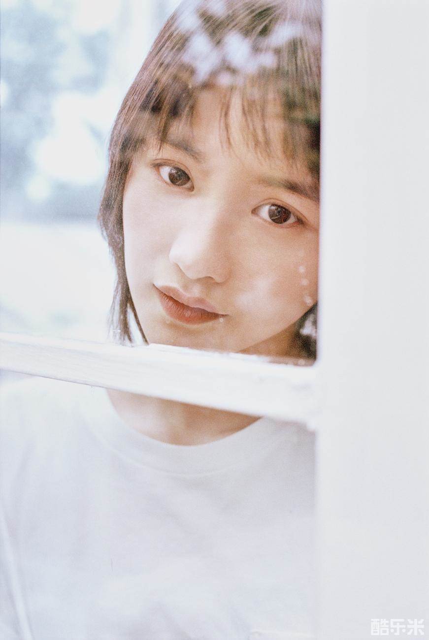 张依墨