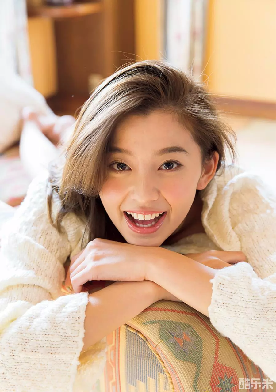 朝比奈彩