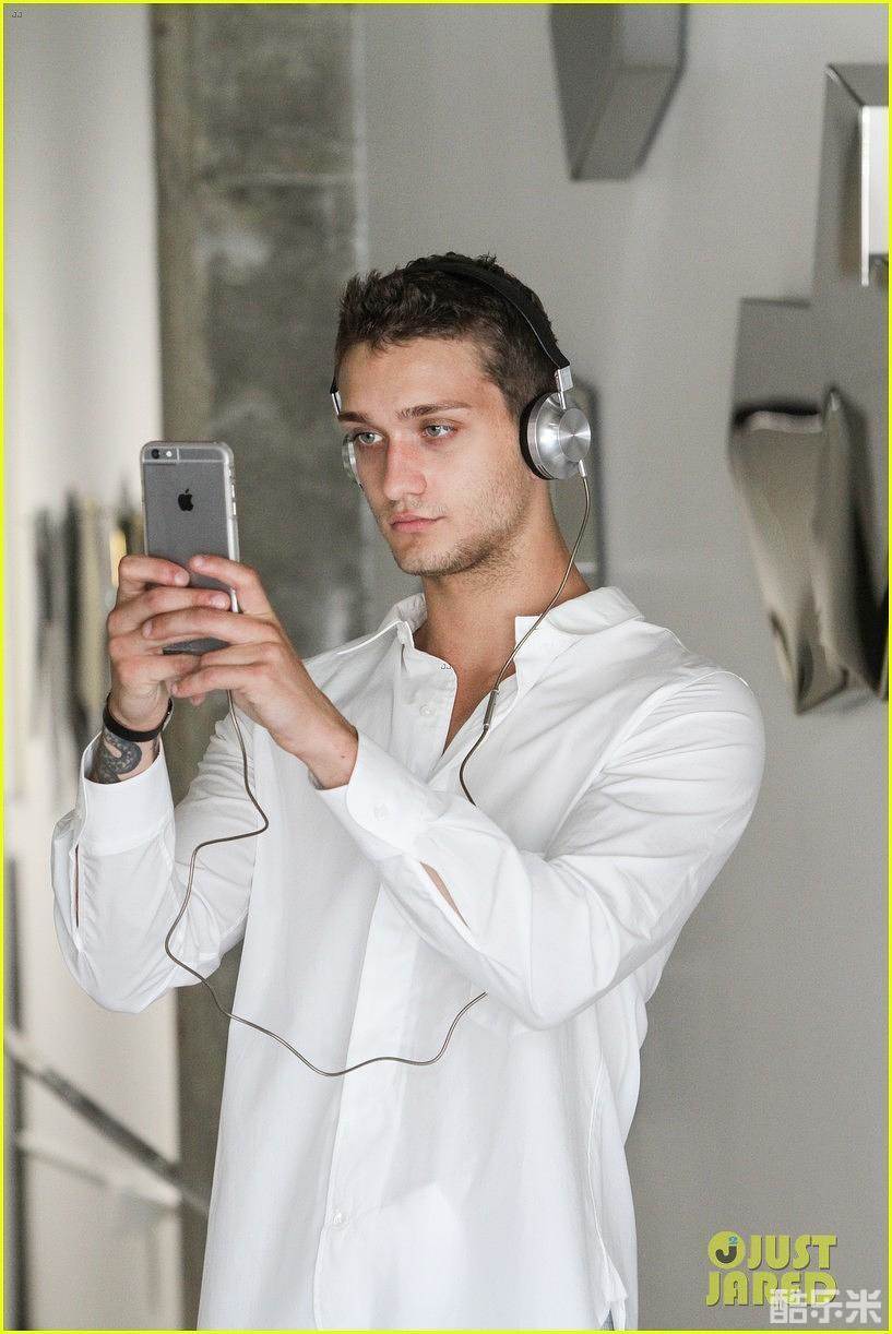 科迪·圣特格奴